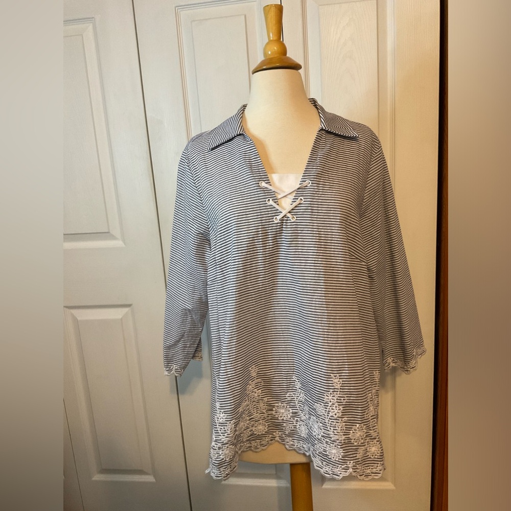 Alfred Dunner Navy White Striped Embroidered 3/4 Sleeve‎ Top 12